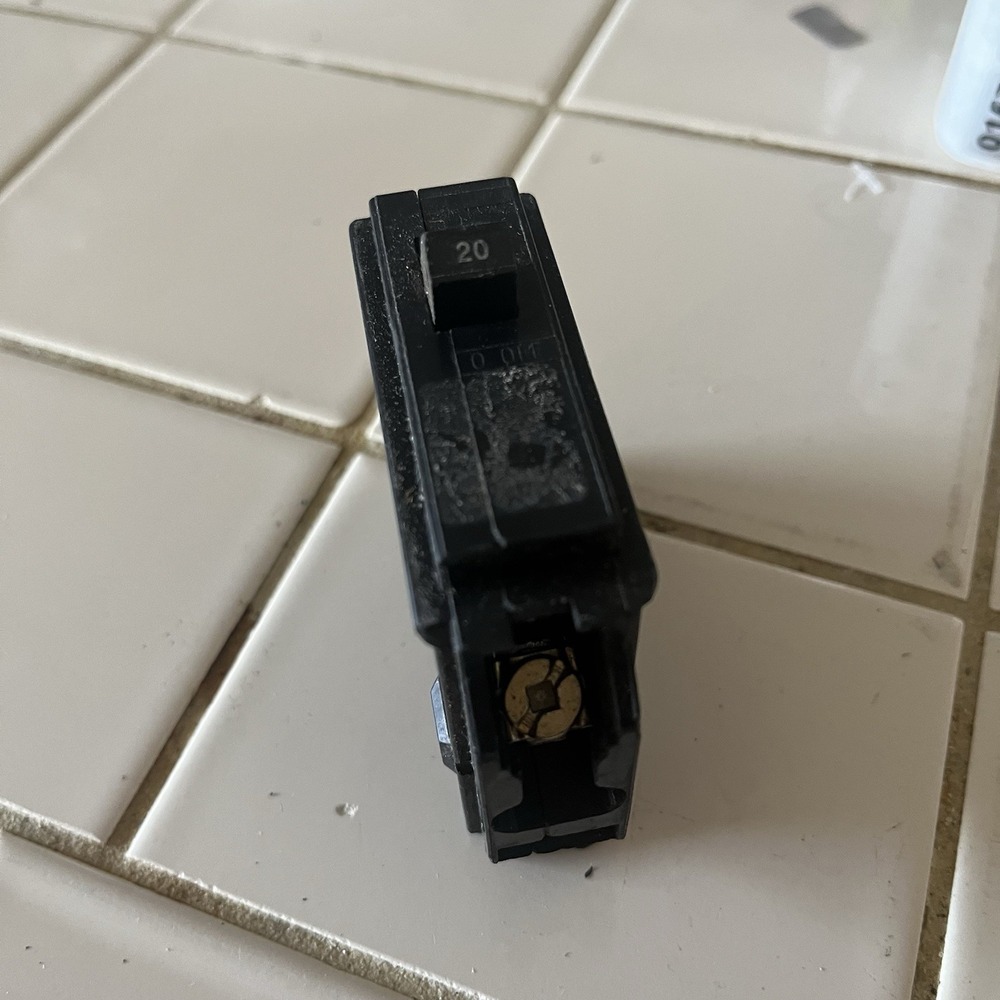 Square D Homeline 20 Amp Single-Pole Circuit Breaker HOM120